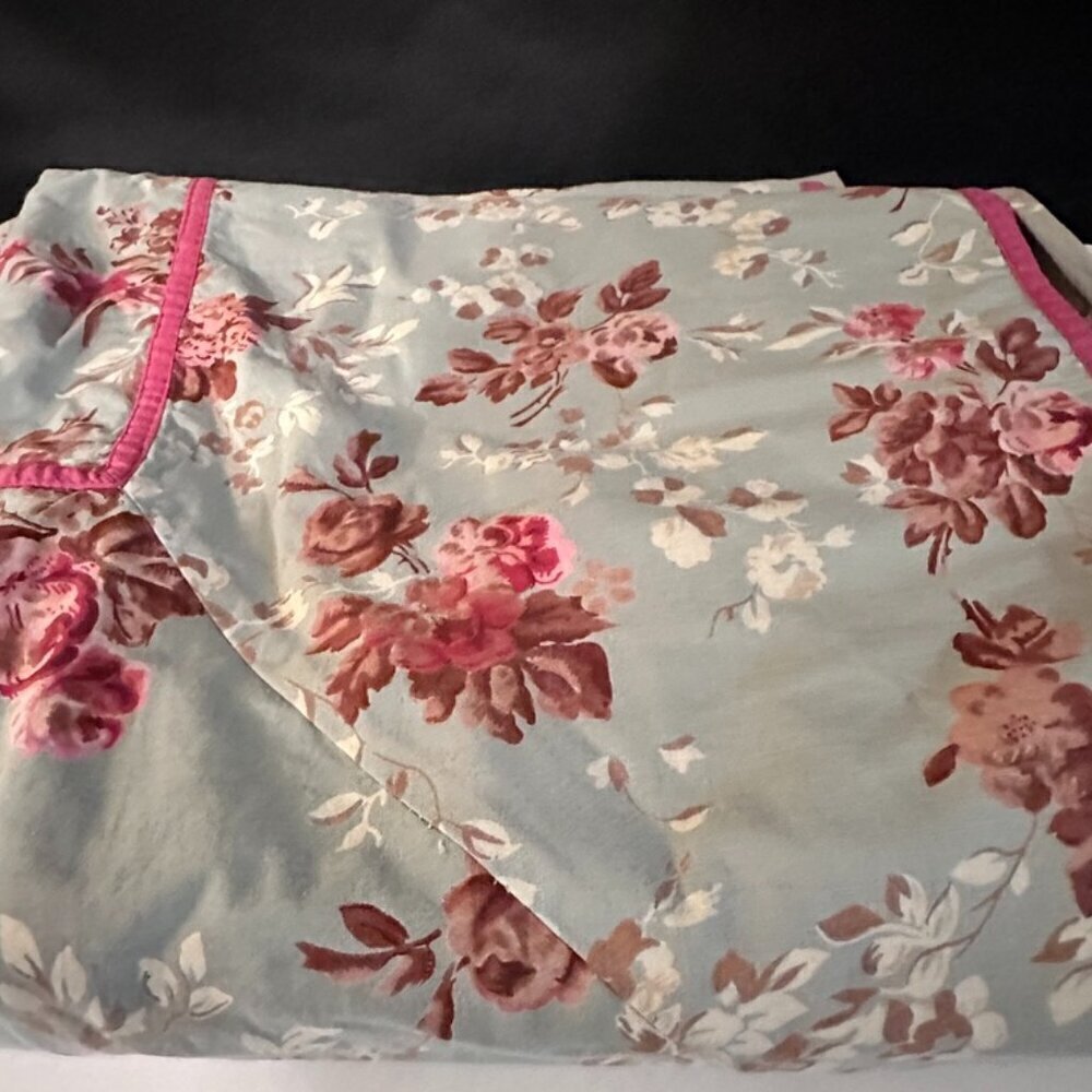 French Country Tablecloth ,ABC Home & Carpet, Floral Vintage Cotton Euc 66x 100"